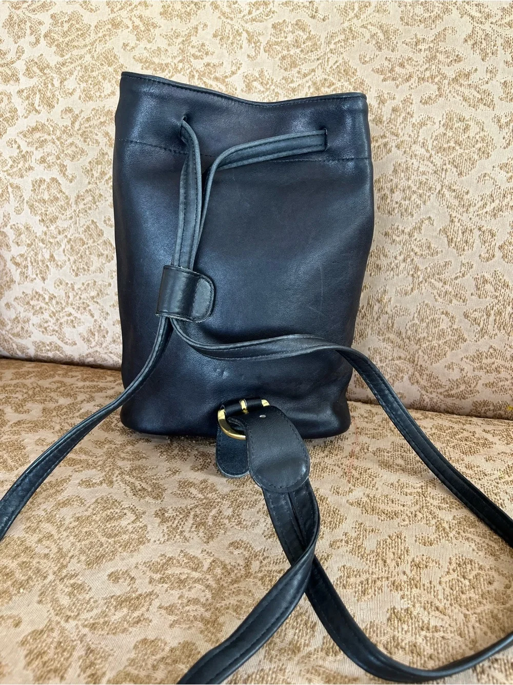 Vintage coach black Cornelius sling bag 4162, made in 1997